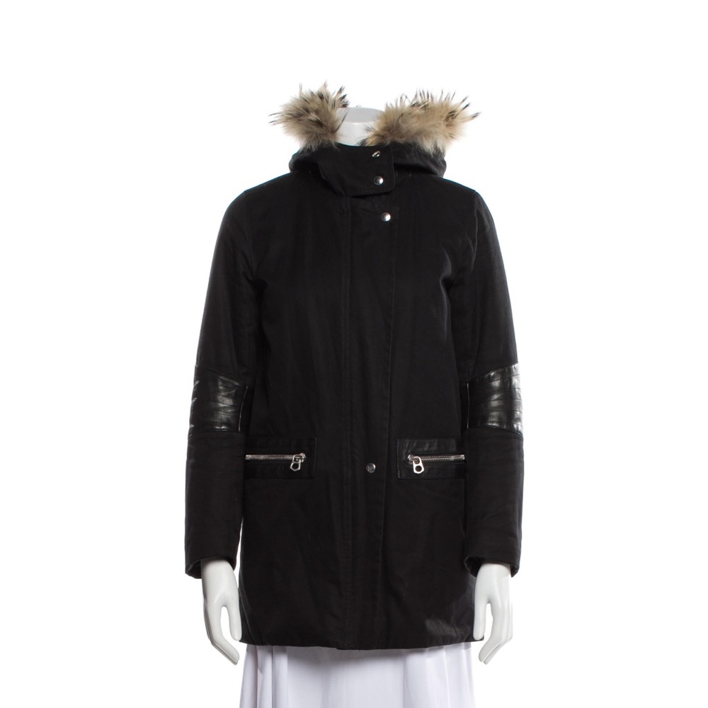 Sandro Parka